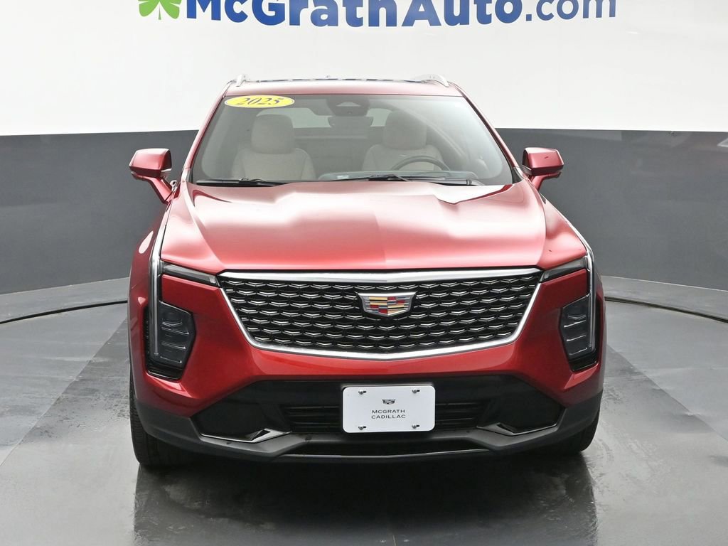 Certified 2025 Cadillac XT4 Premium Luxury w/ Technology Package AWD/4WD image 4