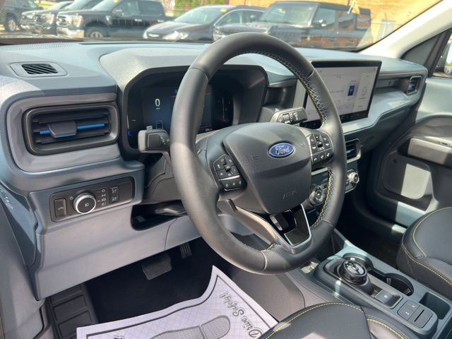 Certified 2025 Ford Maverick Lobo AWD/4WD image 7