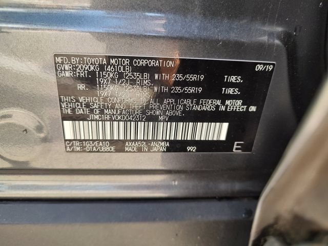 Used 2019 Toyota RAV4 XLE Premium FWD image 34