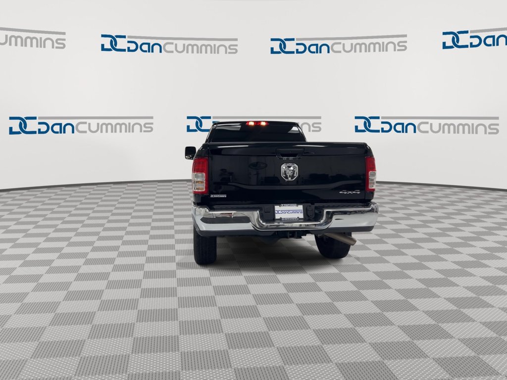Used 2024 RAM 2500 Tradesman w/ Chrome Appearance Group AWD/4WD image 7