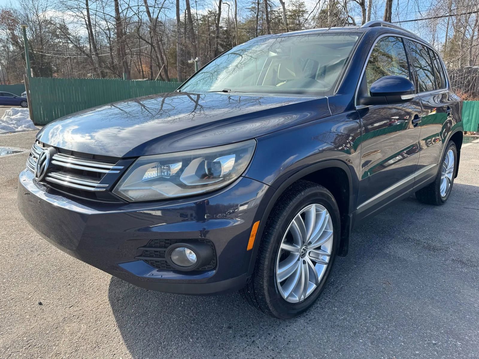 Used 2016 Volkswagen Tiguan SE