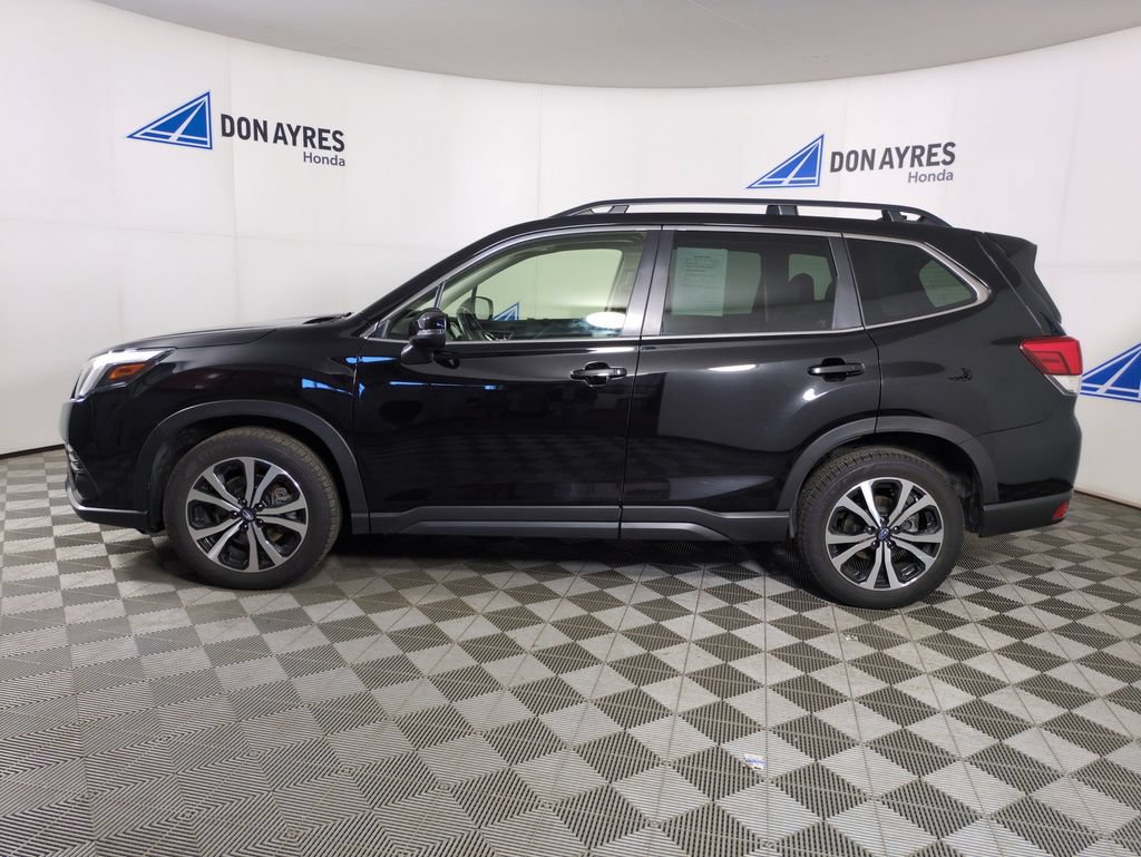 Used 2022 Subaru Forester Limited AWD/4WD image 2