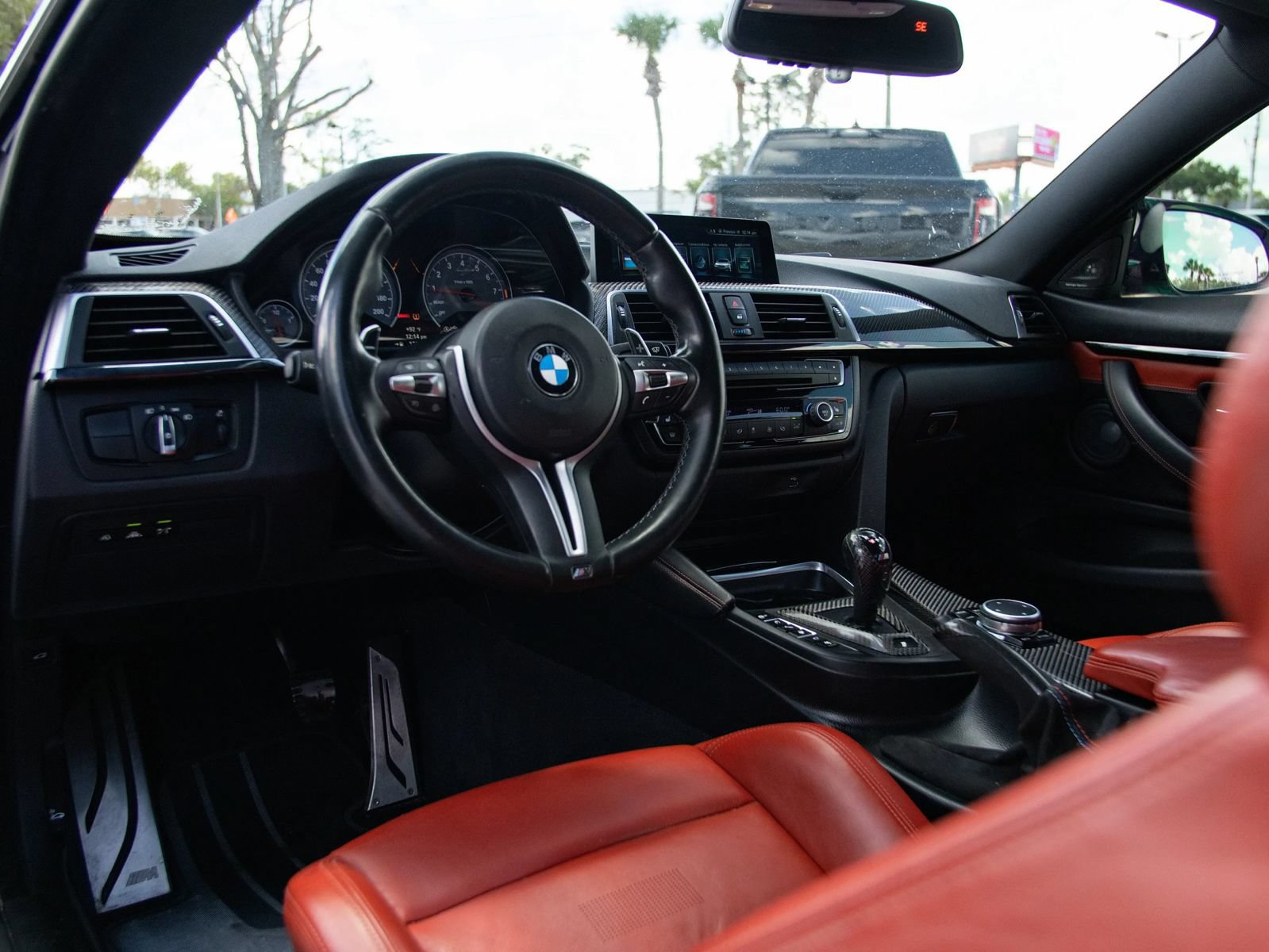 Used 2017 BMW M4 Coupe RWD image 18