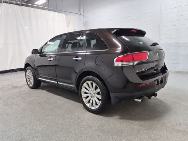 Used 2013 Lincoln MKX AWD image 12