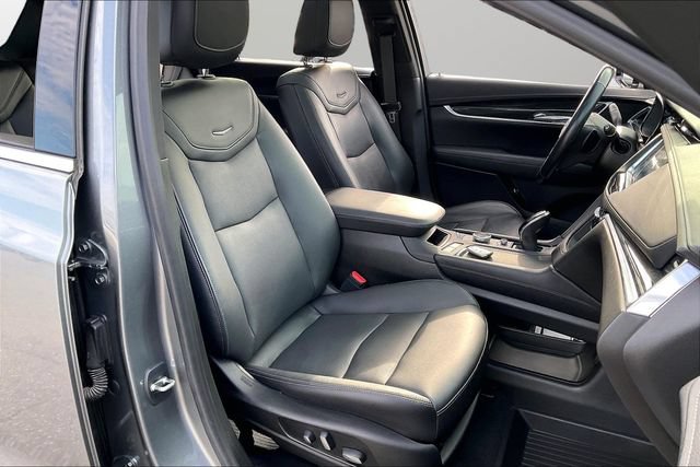 Used 2021 Cadillac XT5 Premium Luxury AWD/4WD image 7