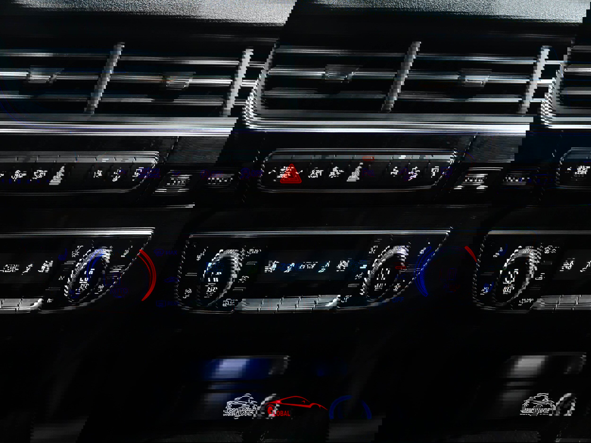 Used 2017 Audi Q7 3.0T Premium Plus w/ Premium Plus Package image 36