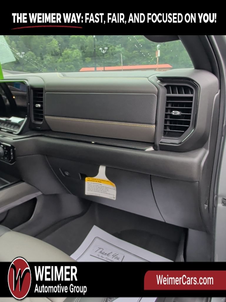 Used 2025 Chevrolet Silverado 2500 ZR2 AWD/4WD image 22