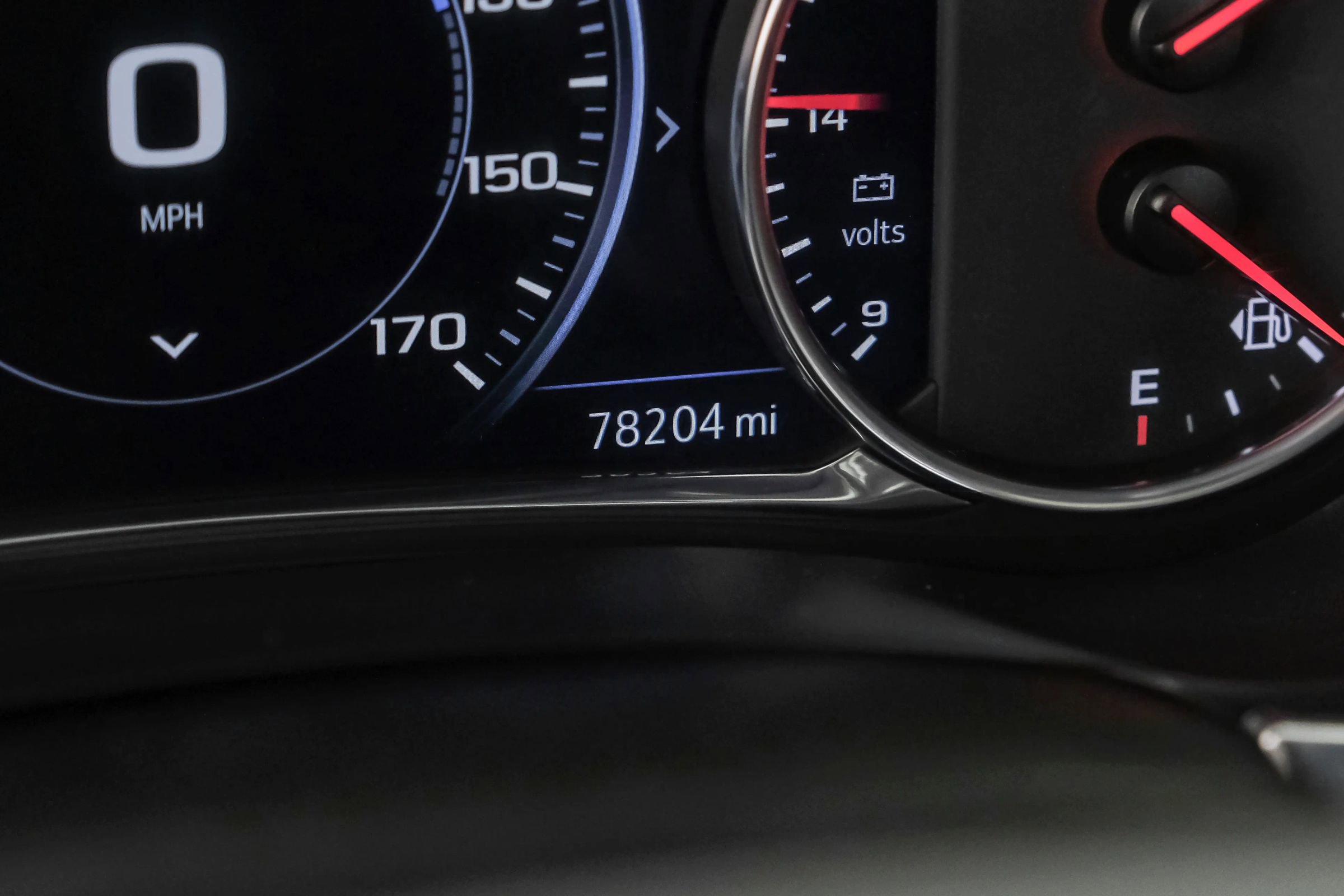 Used 2022 Chevrolet Traverse Premier w/ Redline Edition FWD image 22