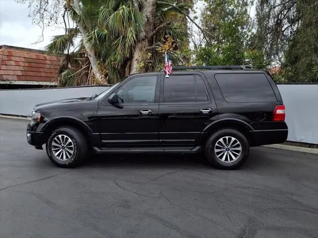 Used 2017 Ford Expedition XLT RWD image 4
