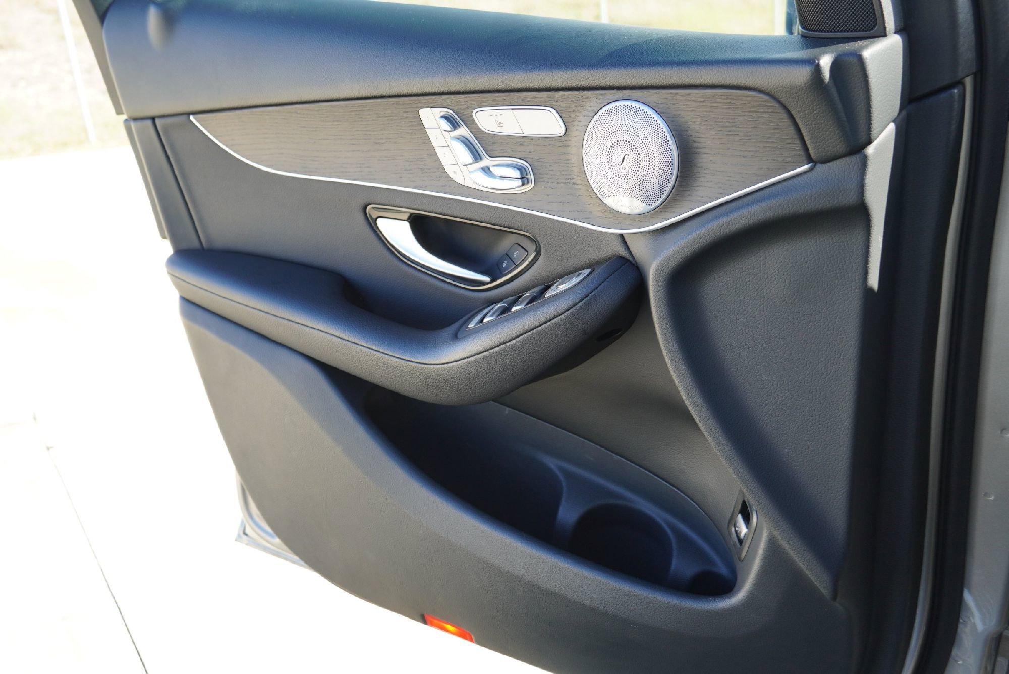 Used 2020 Mercedes-Benz GLC 300 4MATIC image 22