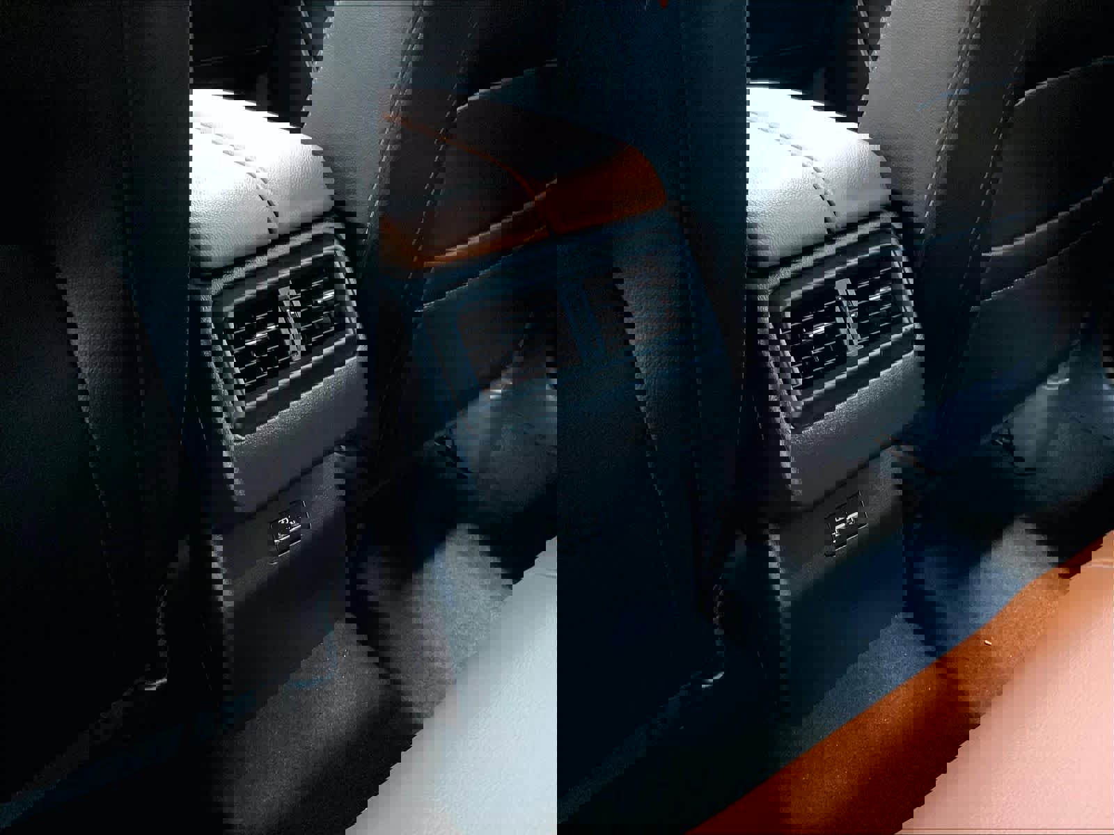 Used 2023 MAZDA CX-50 Meridian Edition w/ Cargo Package image 29