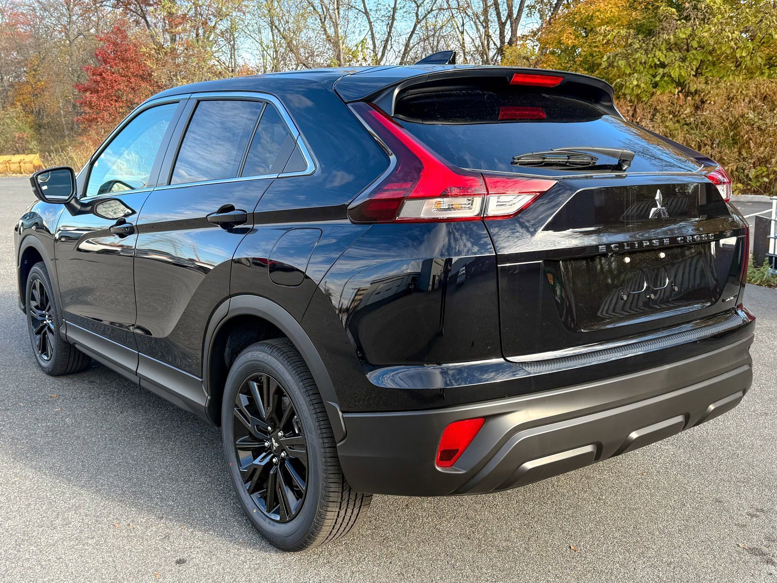 New 2026 Mitsubishi Eclipse Cross LE image 5