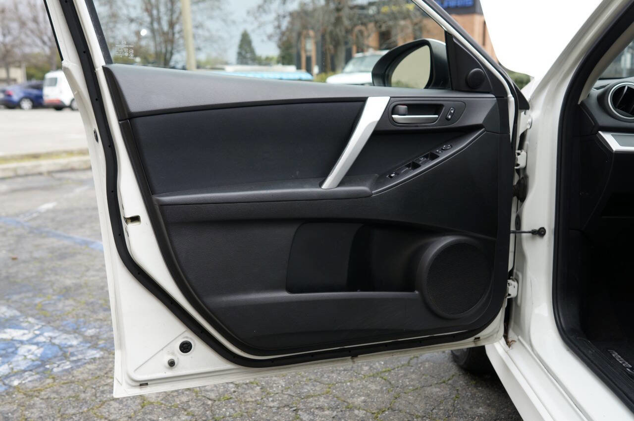 Used 2011 MAZDA MAZDA3 s Sport image 16