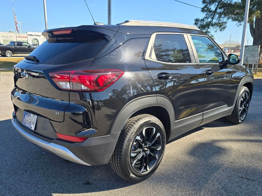 Used 2023 Chevrolet TrailBlazer LT w/ Convenience Package image 5