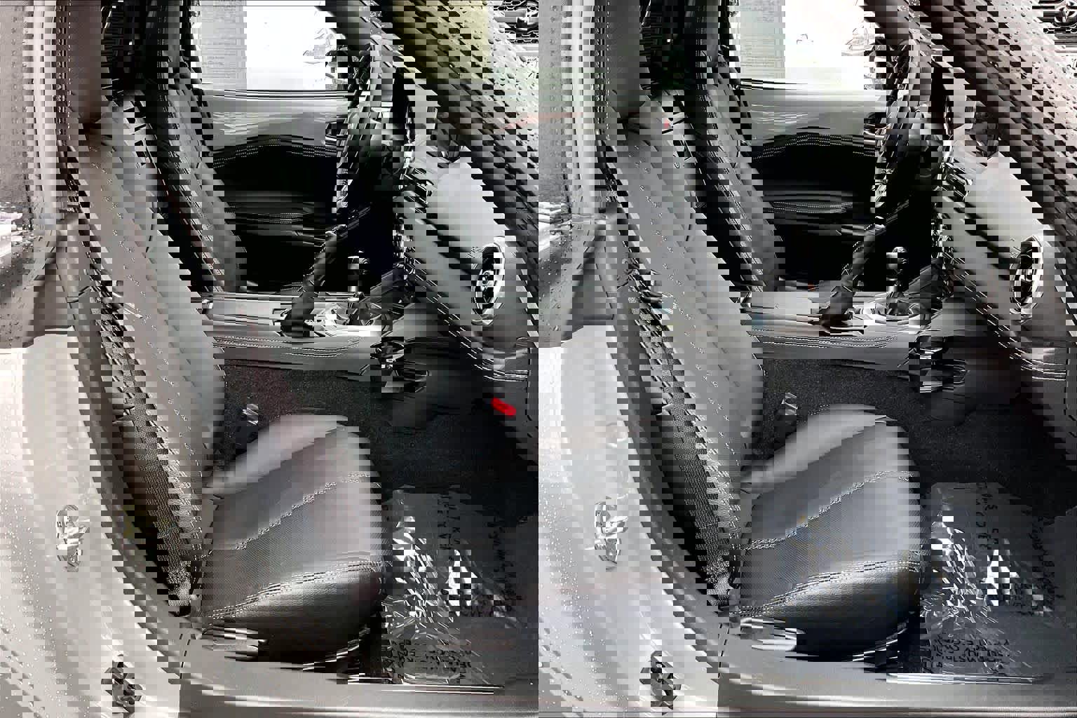 Used 2025 MAZDA MX-5 Miata Grand Touring w/ Weather Package image 7