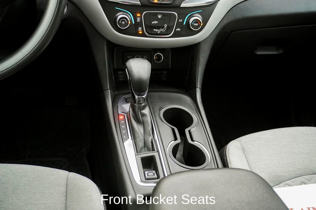 Used 2023 Chevrolet Equinox LS image 11