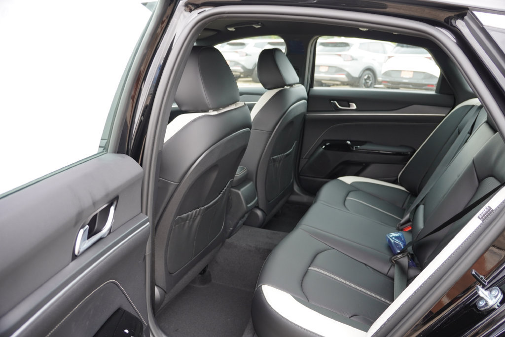 New 2027 Kia K5 GT-Line AWD/4WD image 11