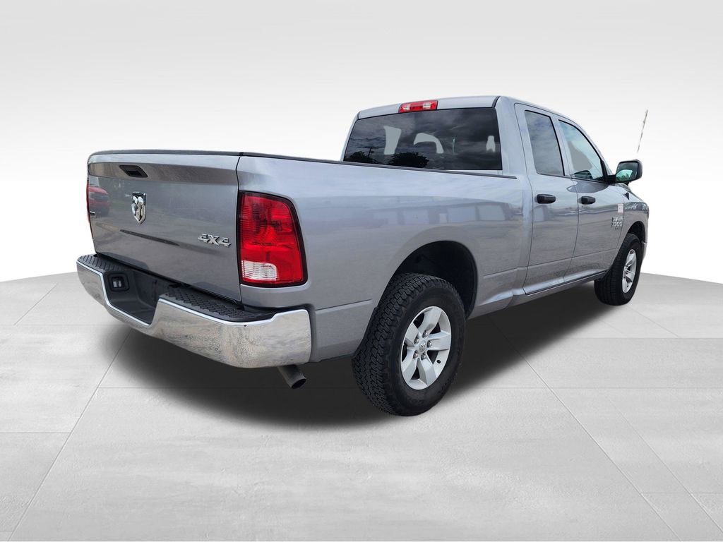 Used 2024 RAM 1500 Classic SLT image 8