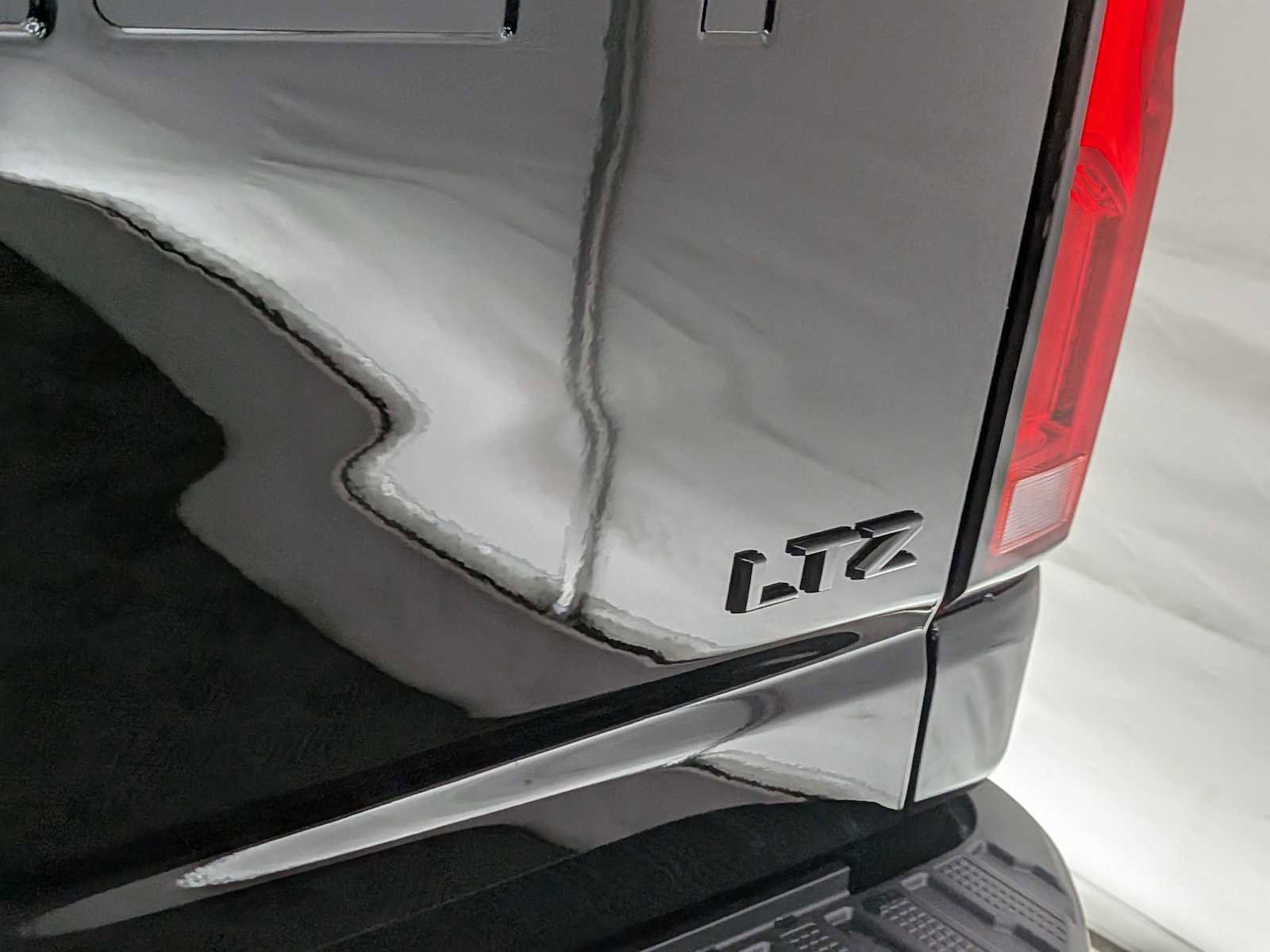 New 2026 Chevrolet Silverado 2500 LTZ w/ LTZ Premium Package image 16