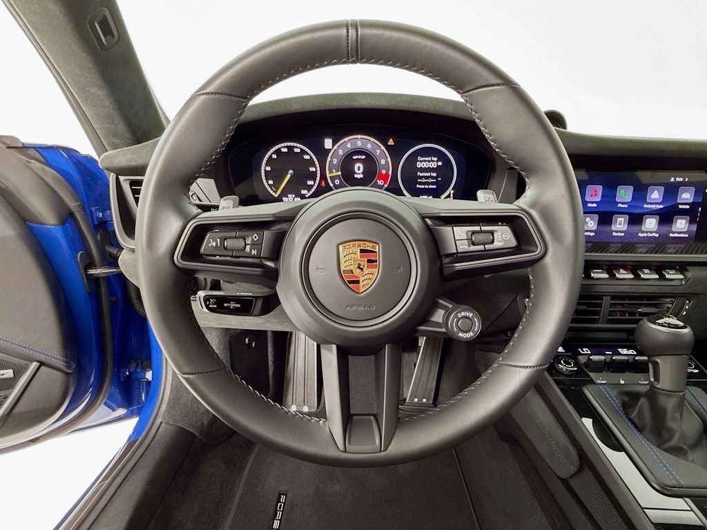 Used 2026 Porsche 911 GT3 RWD image 16