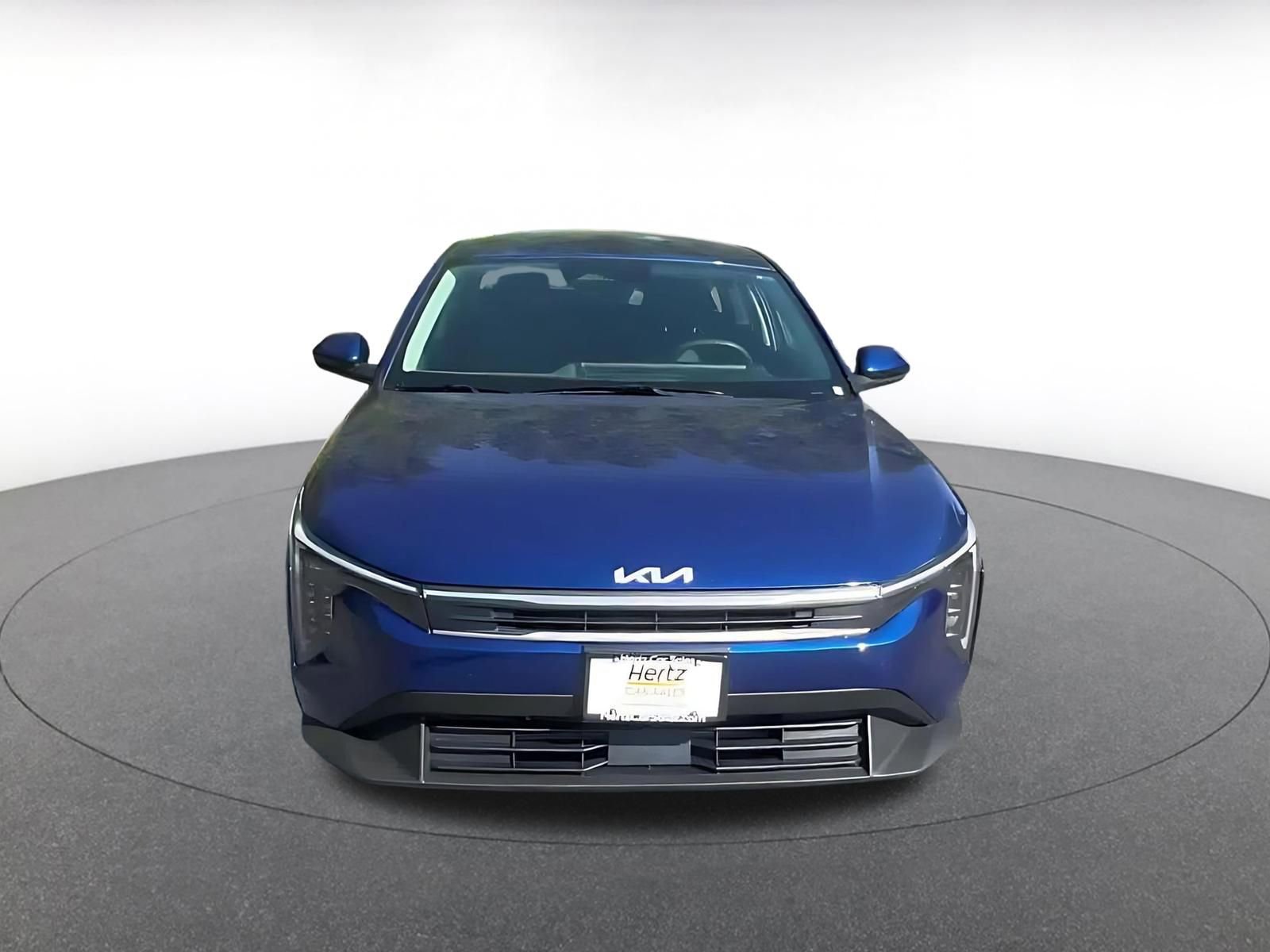 Used 2025 Kia K4 FWD image 3