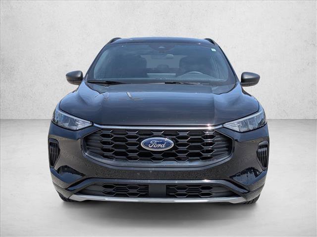 Certified 2023 Ford Escape ST-Line w/ Tech Pack #1 FWD image 2