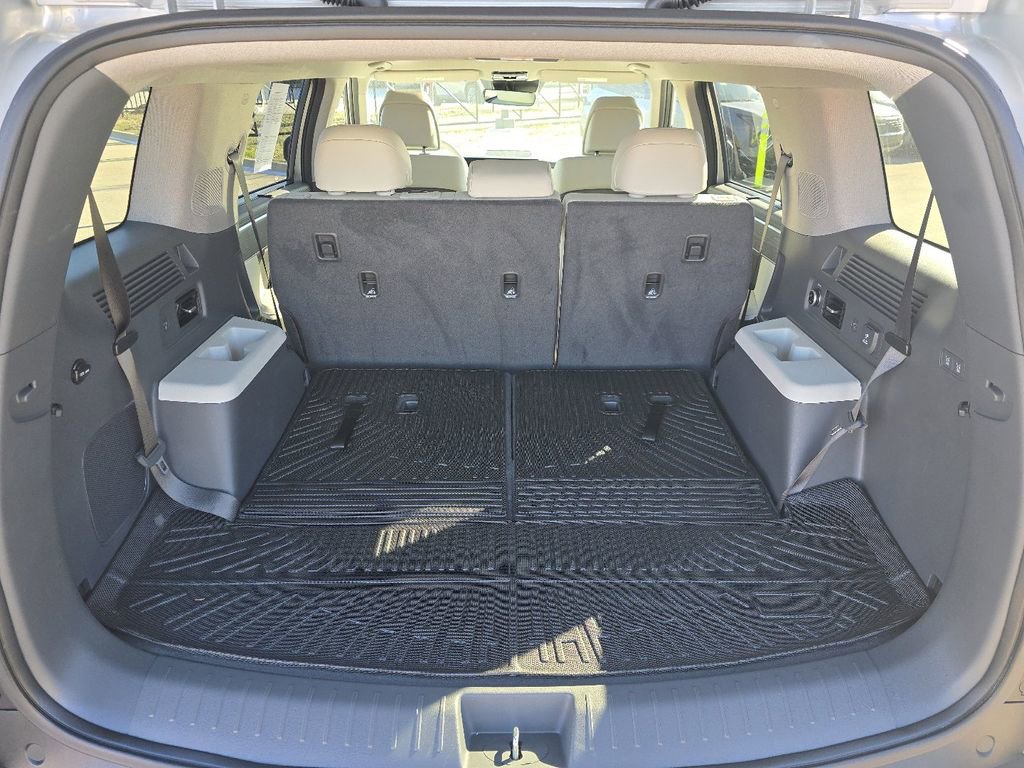 Used 2024 Hyundai Santa Fe Limited image 19
