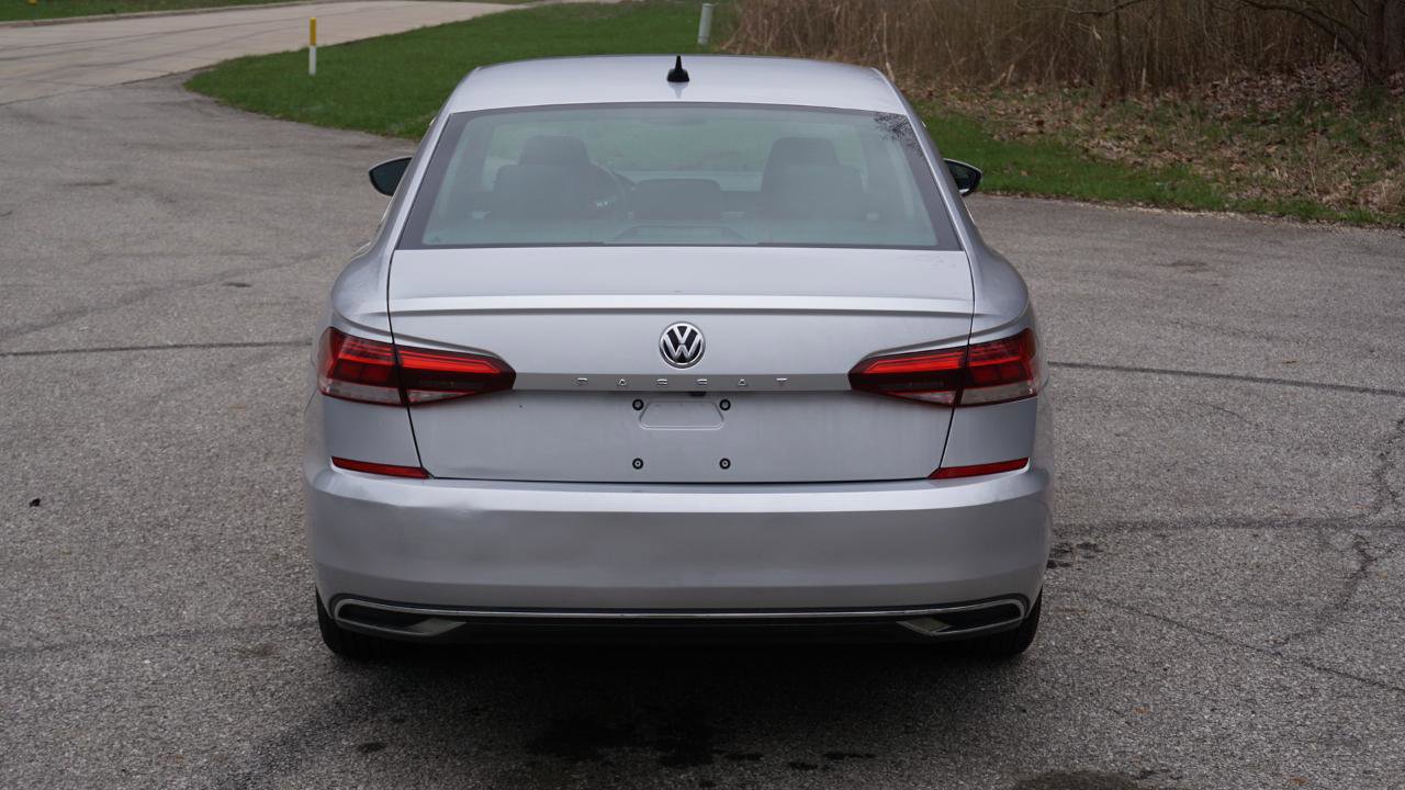 Used 2020 Volkswagen Passat 2.0T SE FWD image 4