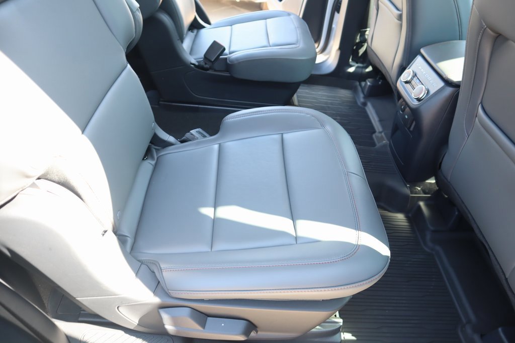 New 2025 Ford Explorer Active w/ Active Comfort Package image 16