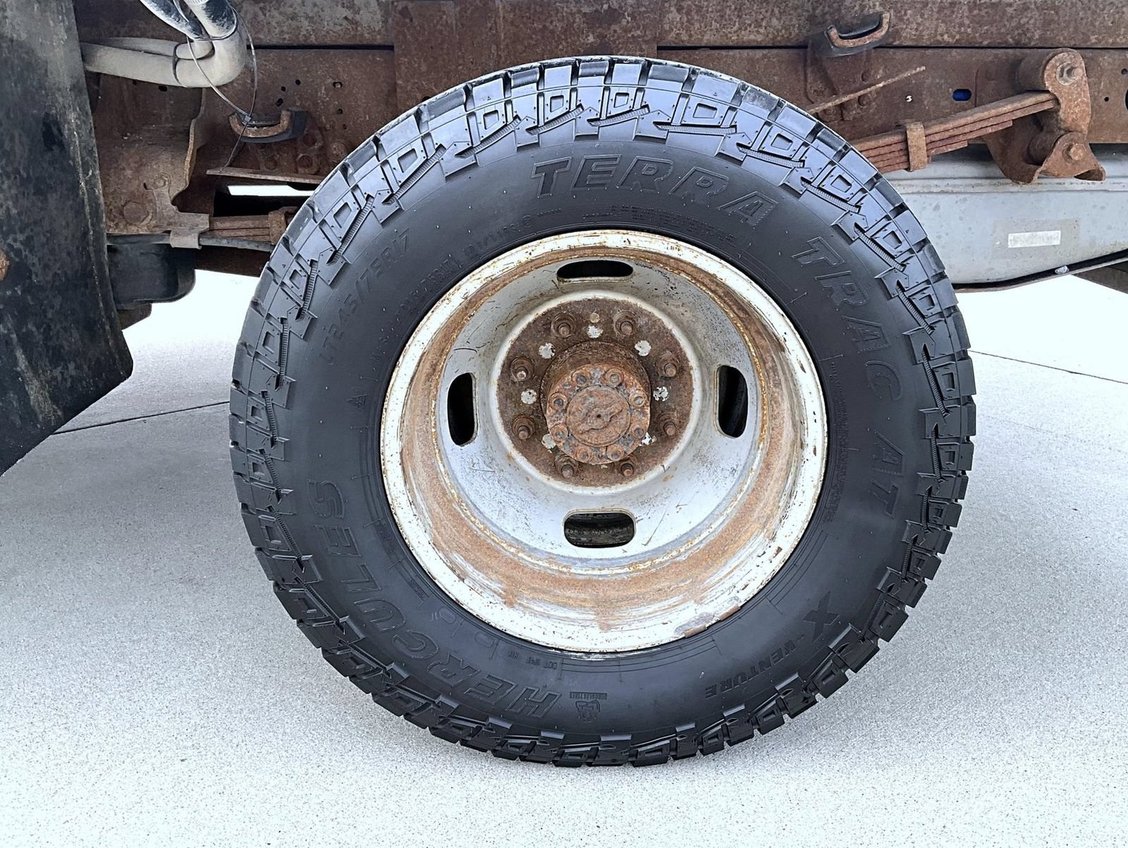 Used 2015 Ford F350 XL w/ Power Equipment Group AWD/4WD image 22