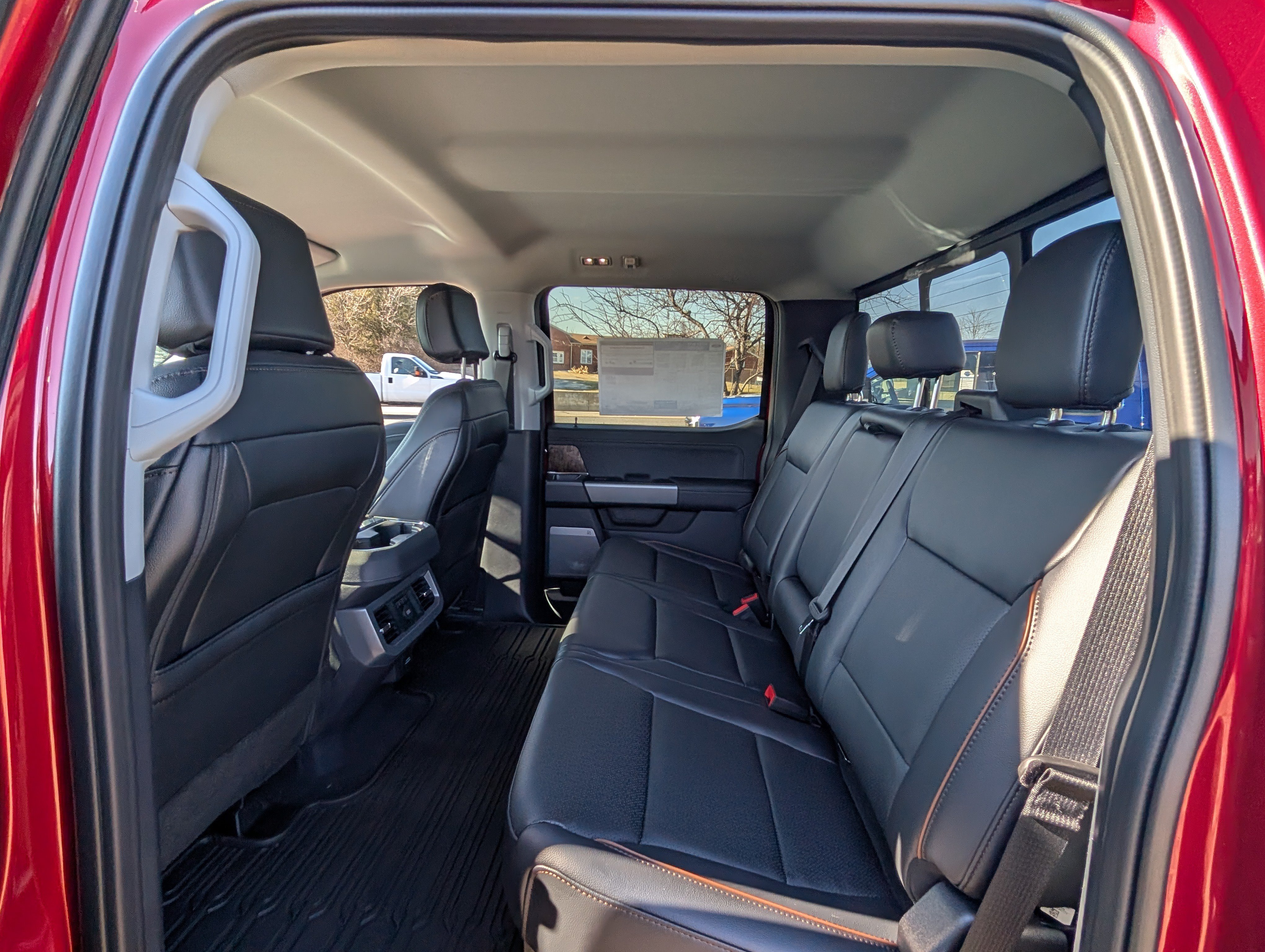 New 2026 Ford F250 Lariat w/ Black Appearance Package AWD/4WD image 10