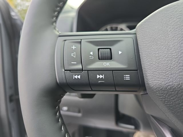 New 2026 Nissan Rogue SV image 30