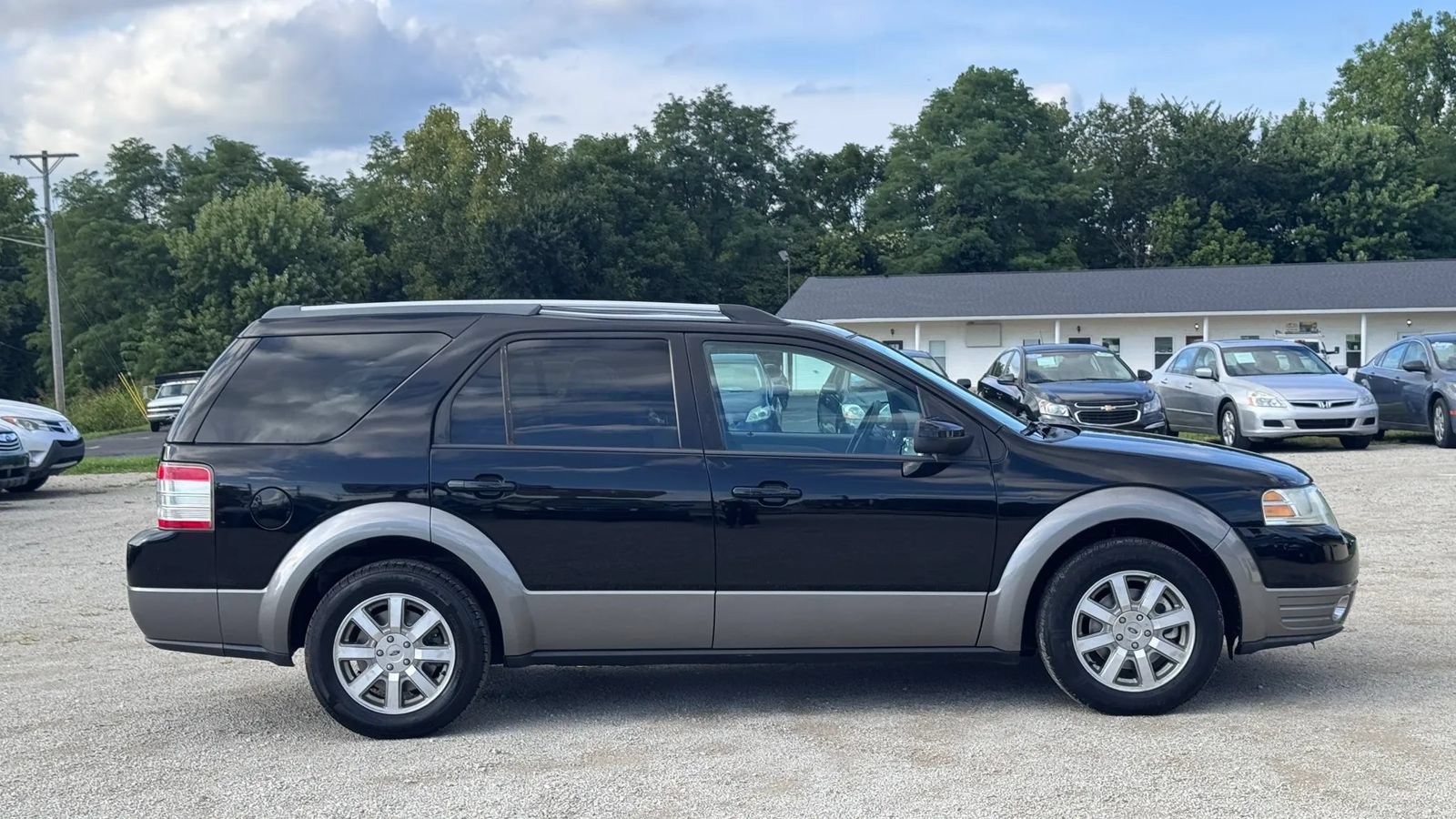 Used 2008 Ford Taurus X SEL FWD image 7