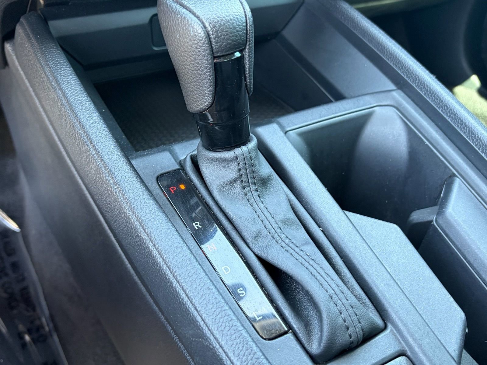 Certified 2025 Honda Accord SE image 21