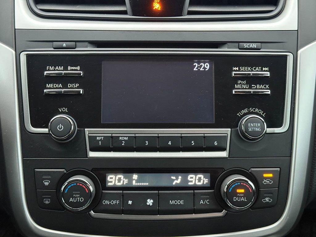 Used 2017 Nissan Altima 2.5 SV image 23