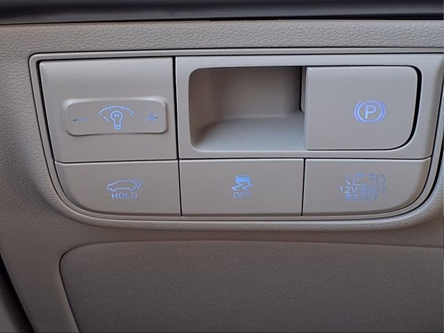 New 2026 Hyundai Tucson Limited image 24