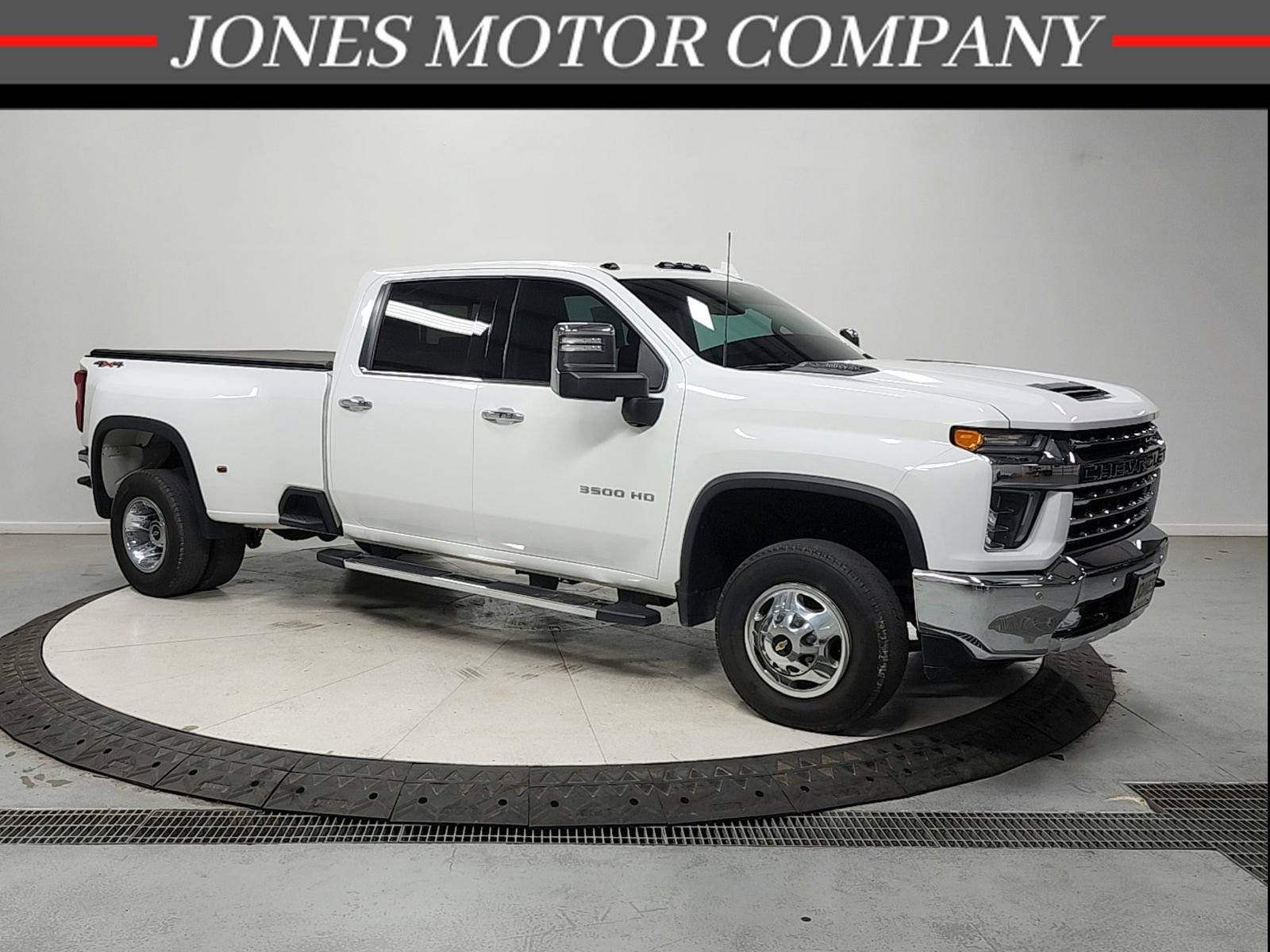 Used 2023 Chevrolet Silverado 3500 LTZ w/ LTZ Convenience Package AWD/4WD image 1