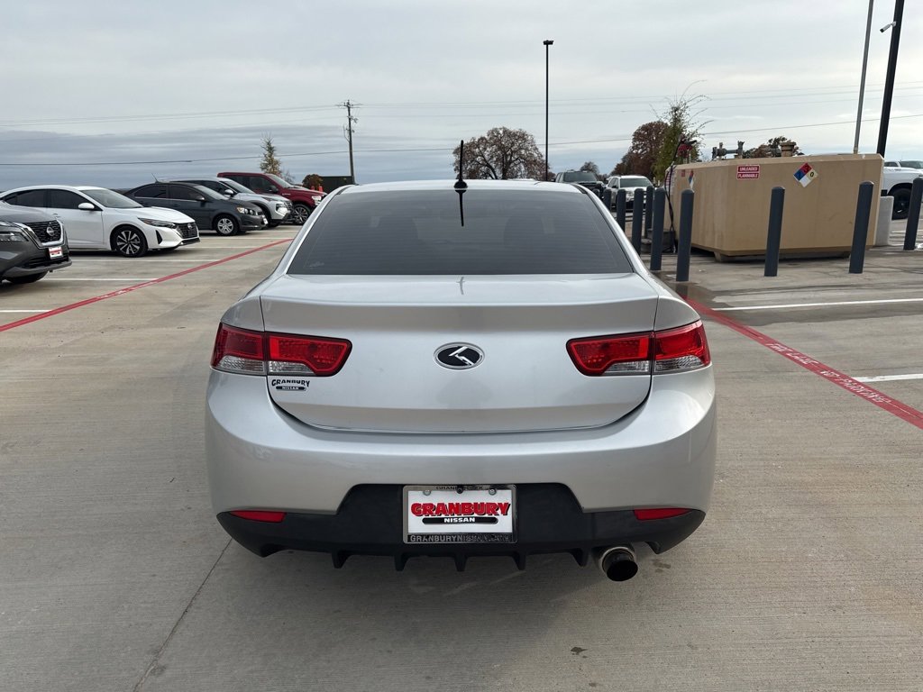 Used 2010 Kia Forte Koup EX image 6