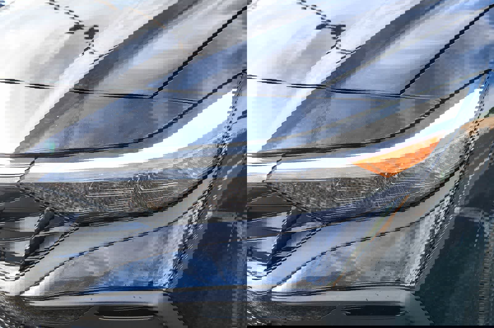 Certified 2025 Hyundai Elantra SEL image 12