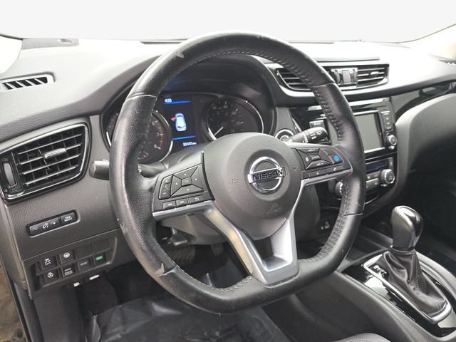 Used 2022 Nissan Rogue Sport SL AWD/4WD image 16