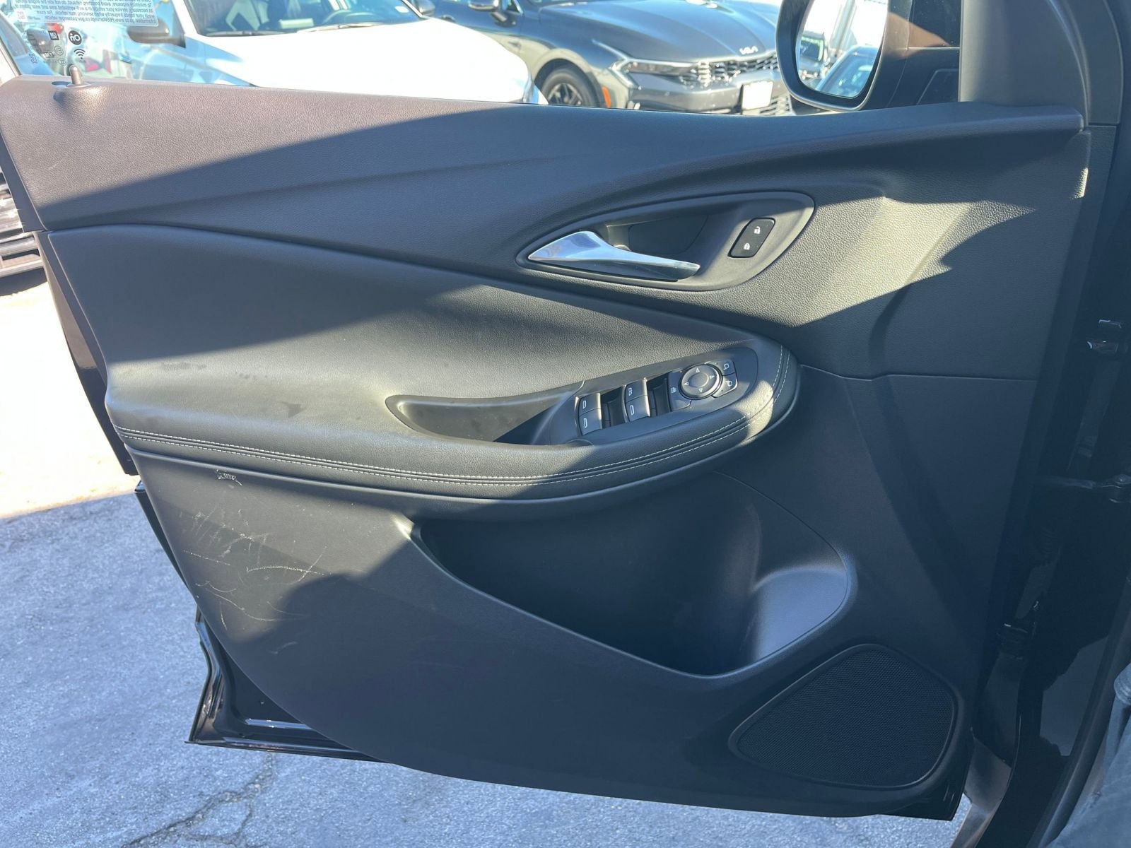 Used 2025 Buick Encore GX Preferred image 18