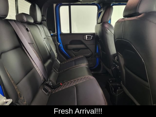 Used 2023 Jeep Gladiator Overland AWD/4WD image 16