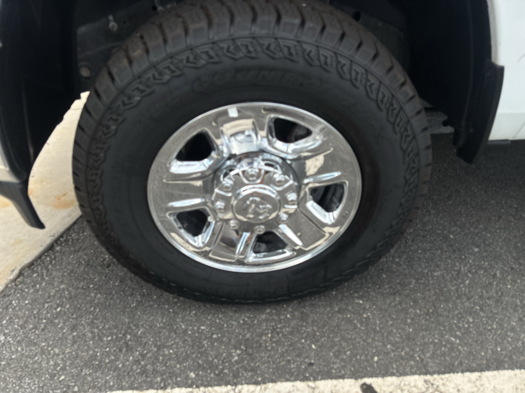 Used 2022 RAM 2500 Tradesman w/ Chrome Appearance Group AWD/4WD image 29