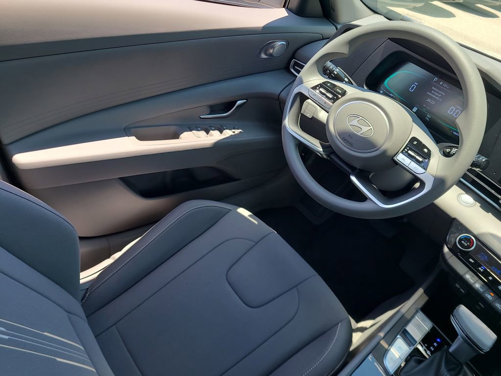 New 2025 Hyundai Elantra Blue image 8