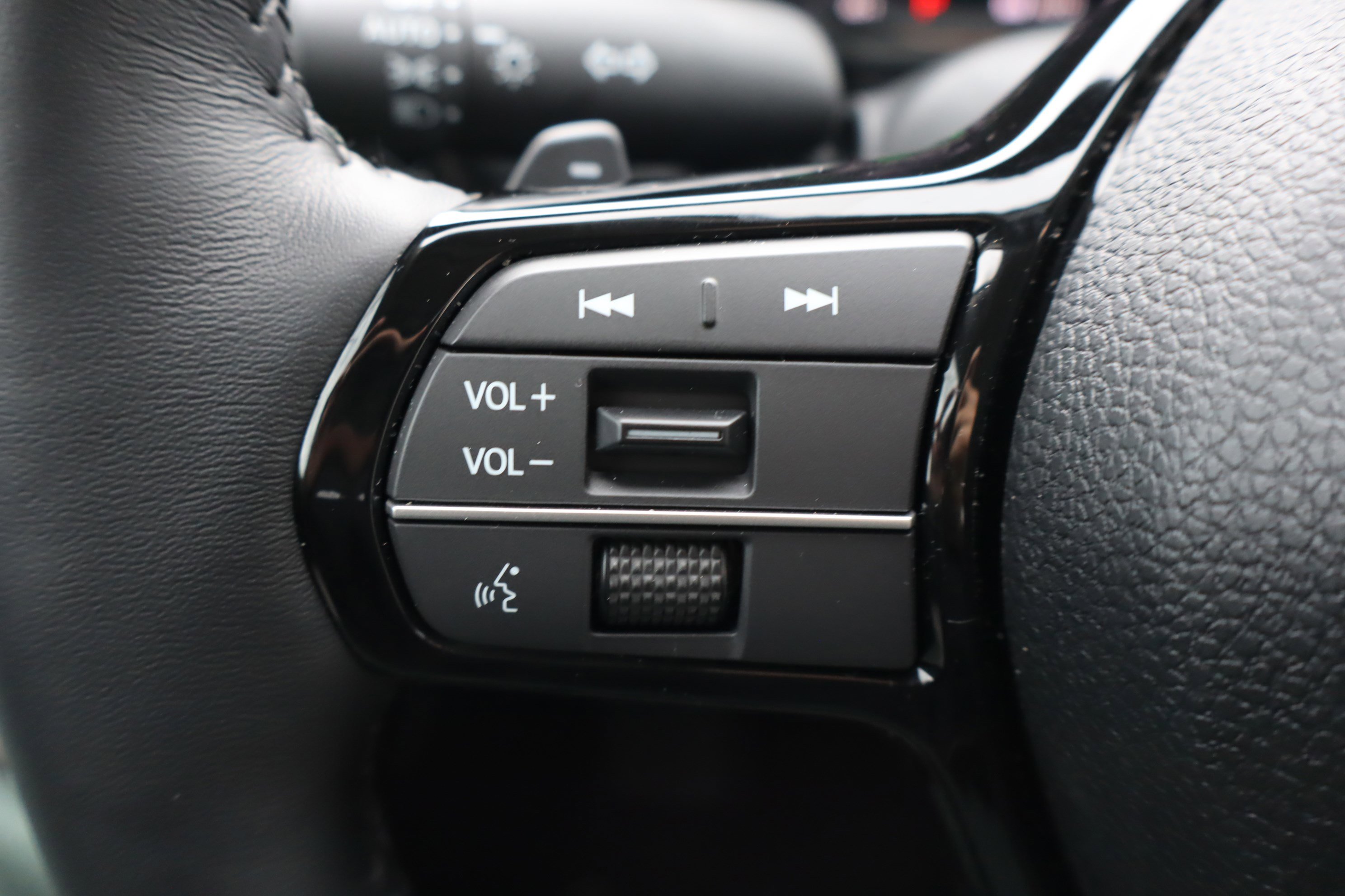 Used 2025 Honda Accord Touring image 19