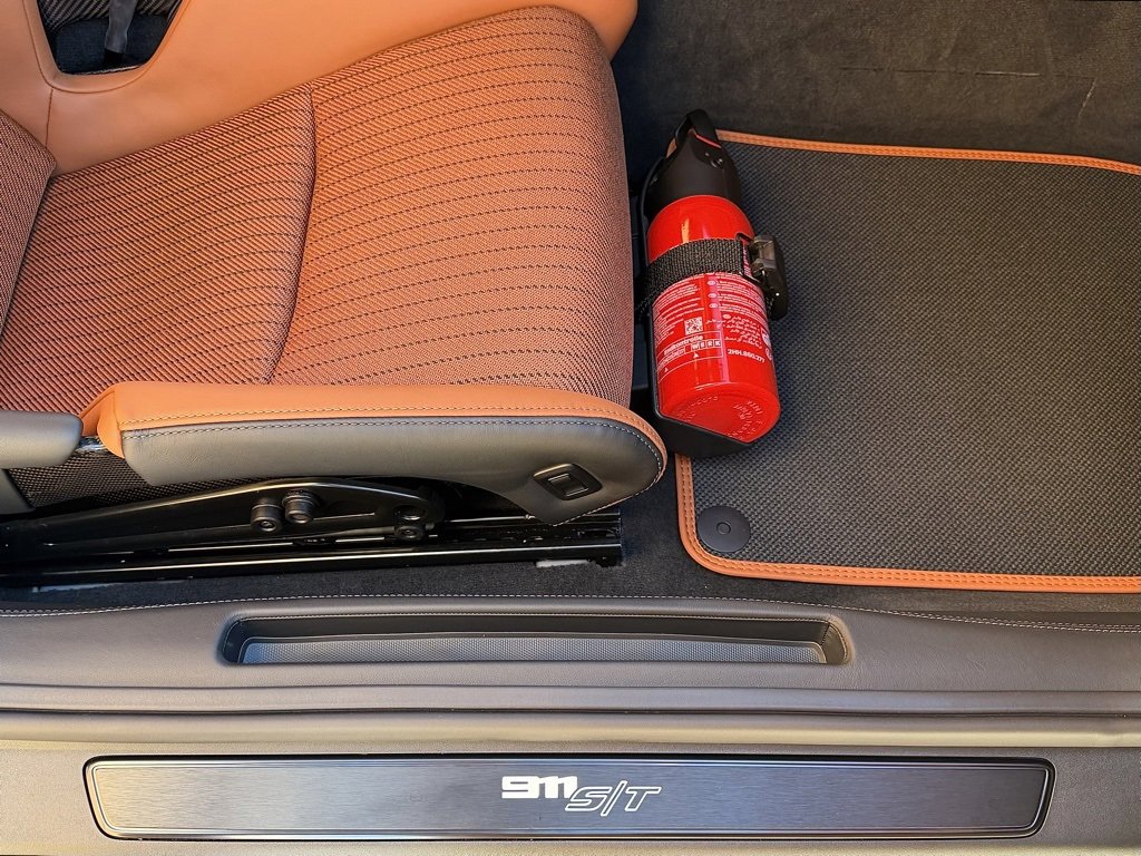 Certified 2024 Porsche 911 GT3 RS image 24