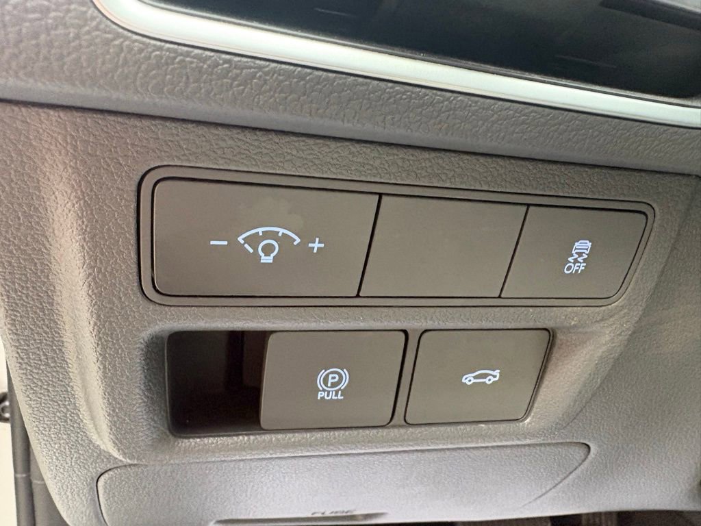 Used 2025 Hyundai Sonata SEL FWD image 20
