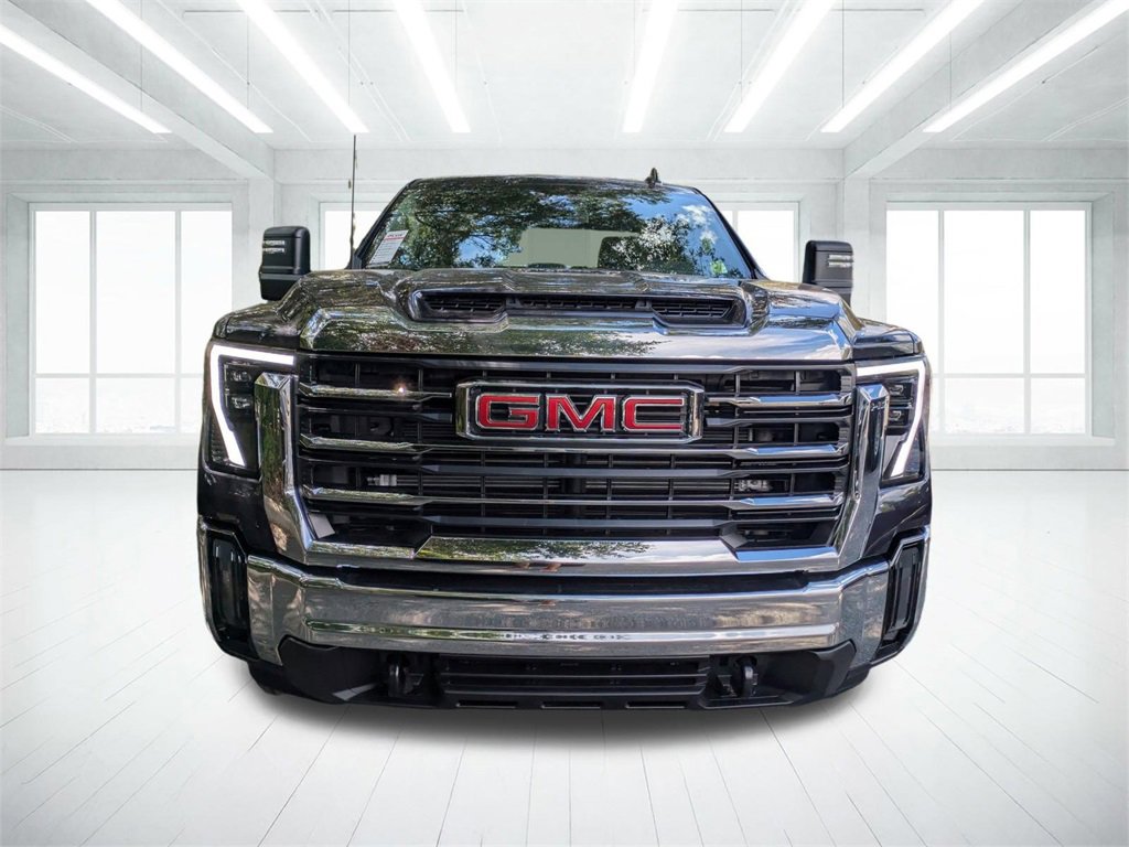 New 2026 GMC Sierra 2500 SLE image 8