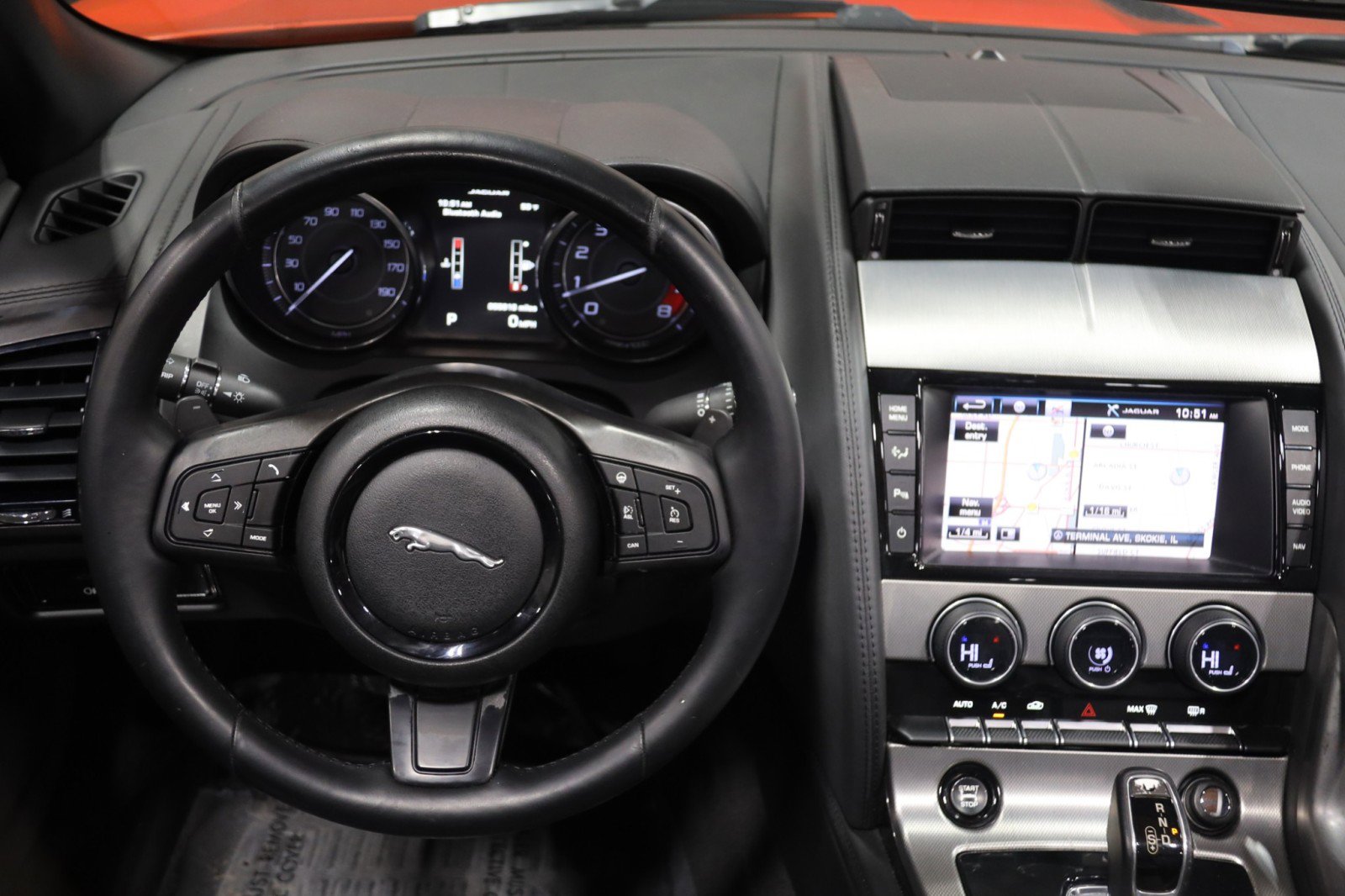 Used 2014 Jaguar F-TYPE Convertible image 42