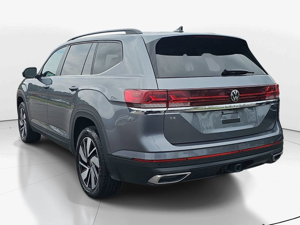 Used 2025 Volkswagen Atlas SE FWD image 8